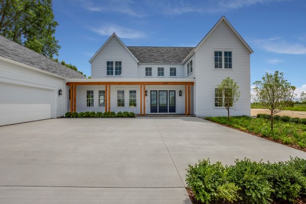 Concrete Driveway Service in Pueblo