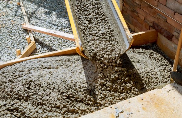 Cement Walkway Pouring in Pueblo